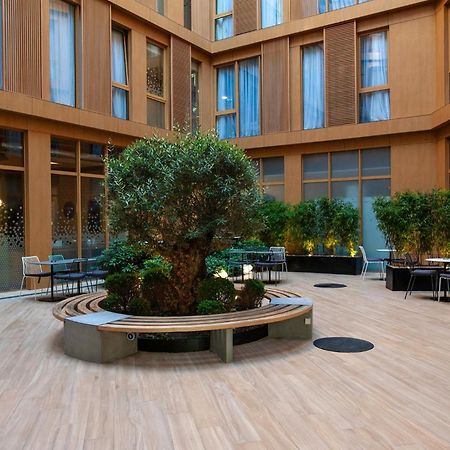 Holiday Inn Express Tbilisi Avlabari By Ihg Екстер'єр фото