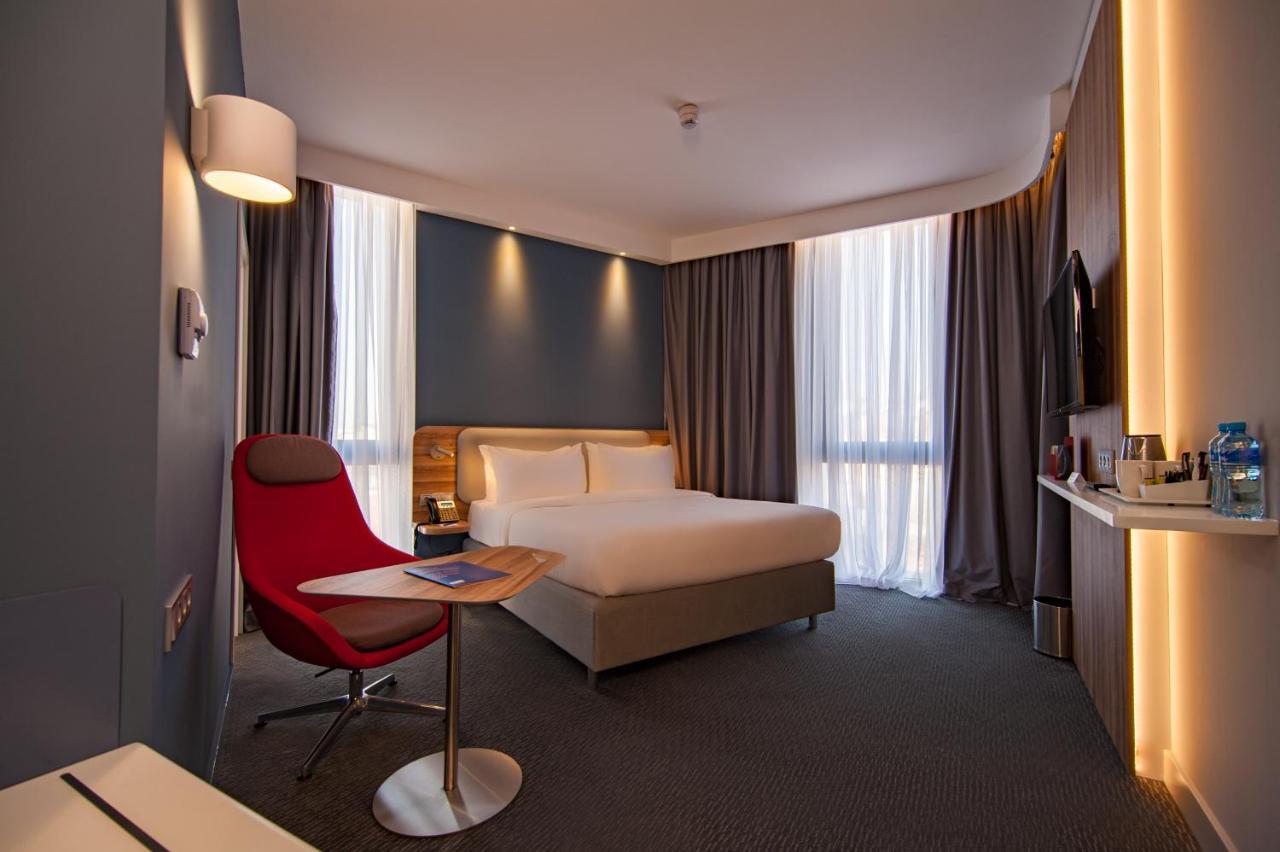 Holiday Inn Express Tbilisi Avlabari By Ihg Екстер'єр фото
