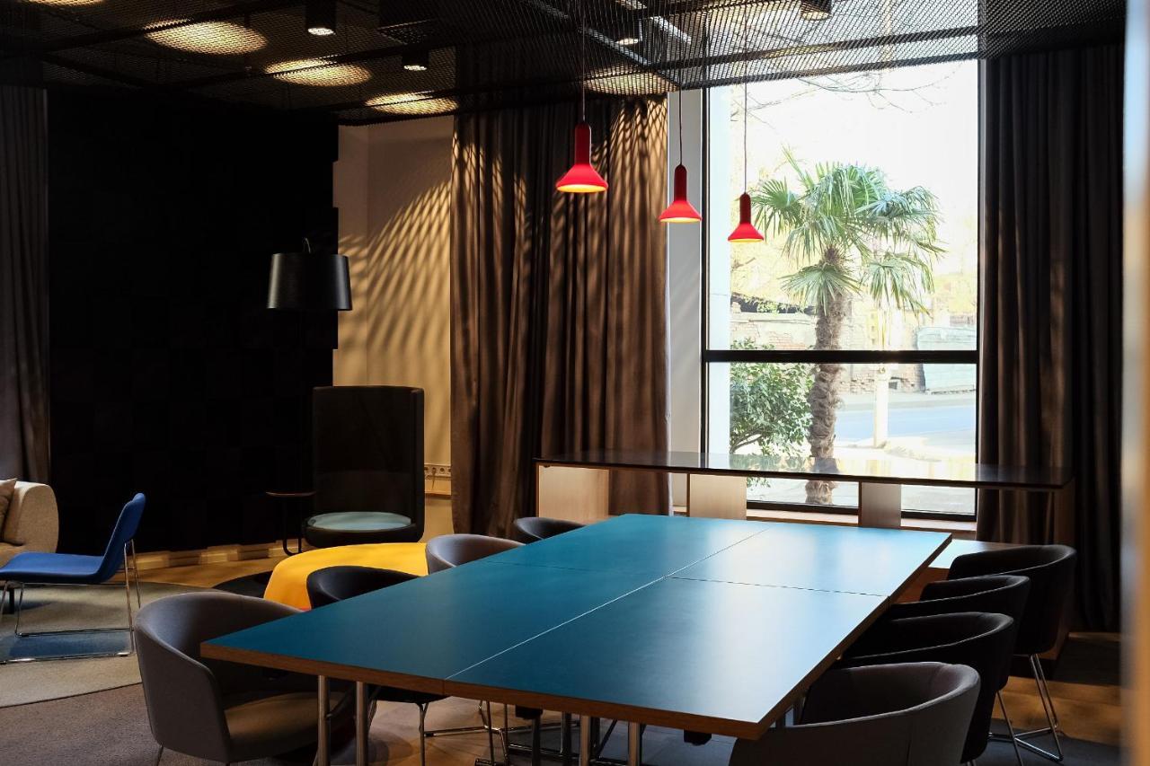 Holiday Inn Express Tbilisi Avlabari By Ihg Екстер'єр фото