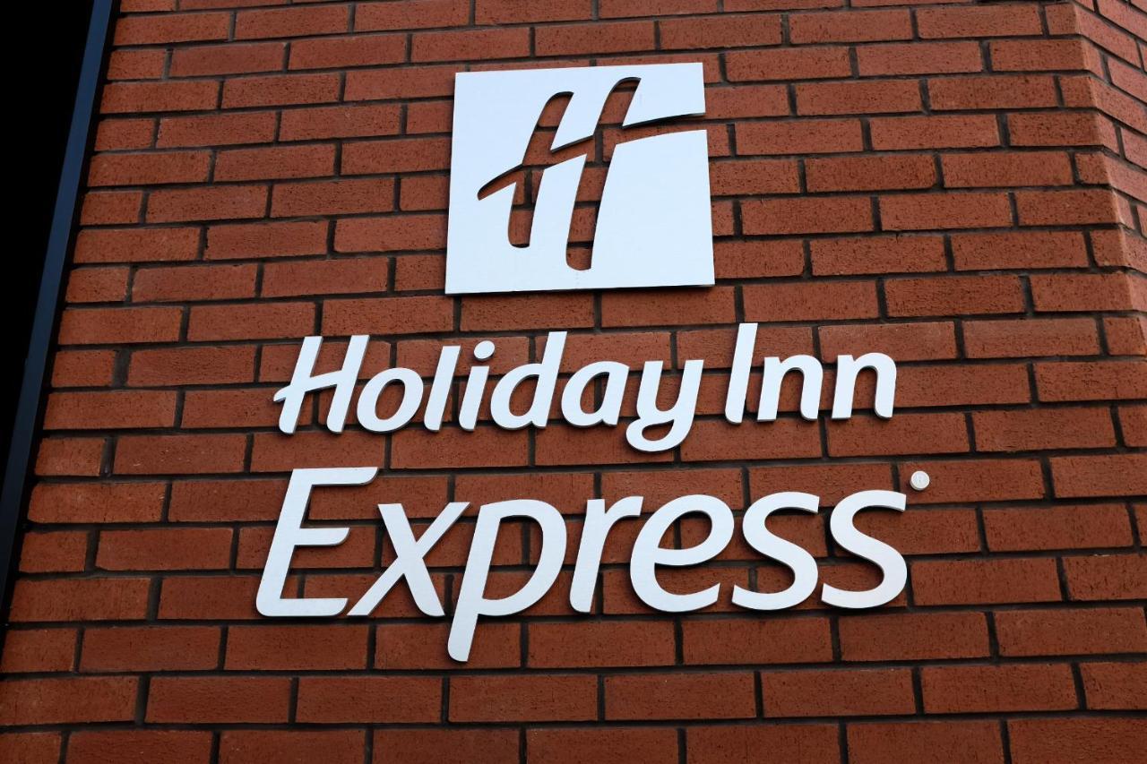 Holiday Inn Express Tbilisi Avlabari By Ihg Екстер'єр фото