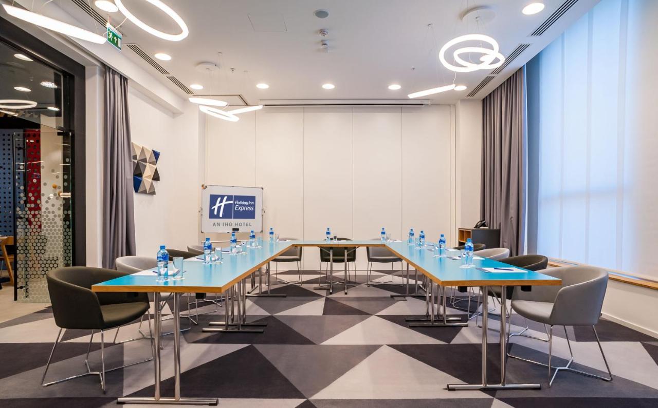Holiday Inn Express Tbilisi Avlabari By Ihg Екстер'єр фото