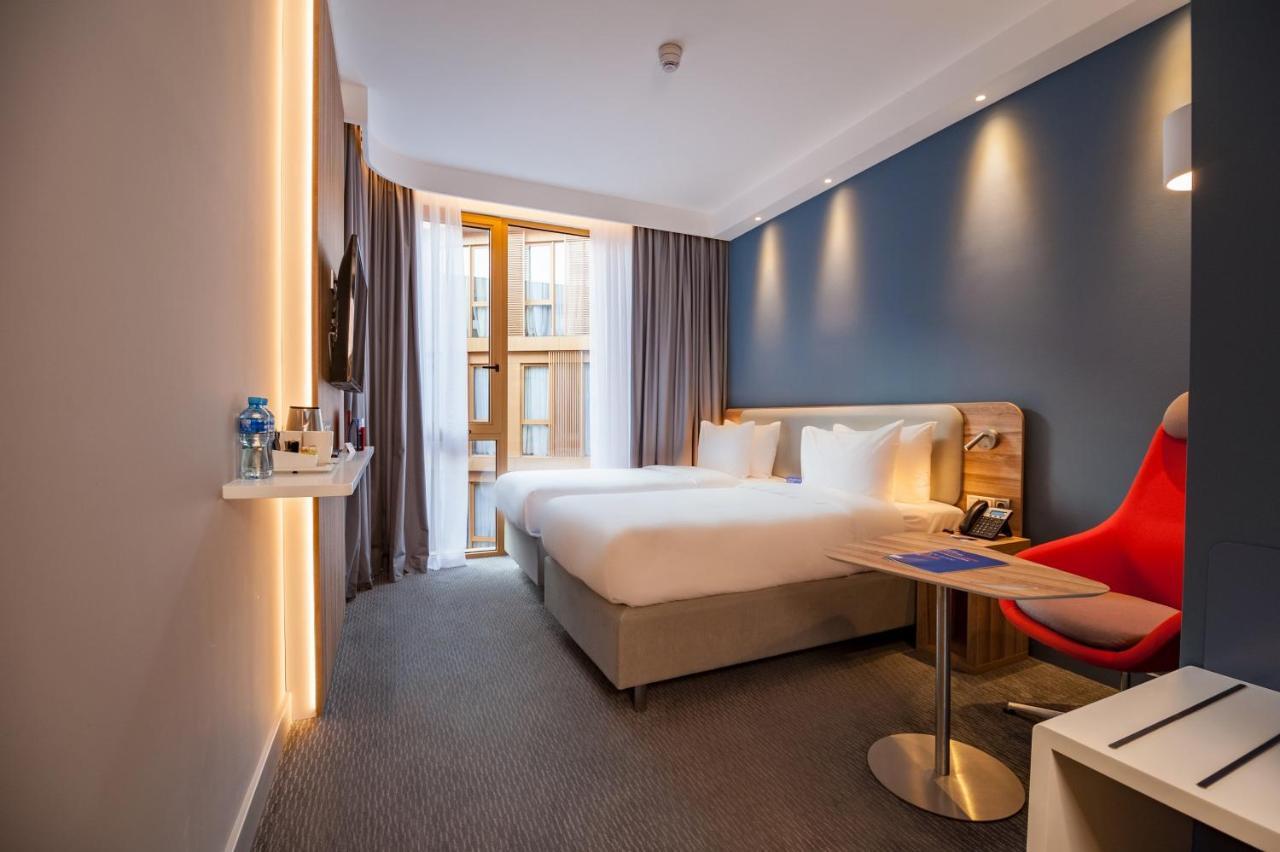 Holiday Inn Express Tbilisi Avlabari By Ihg Екстер'єр фото