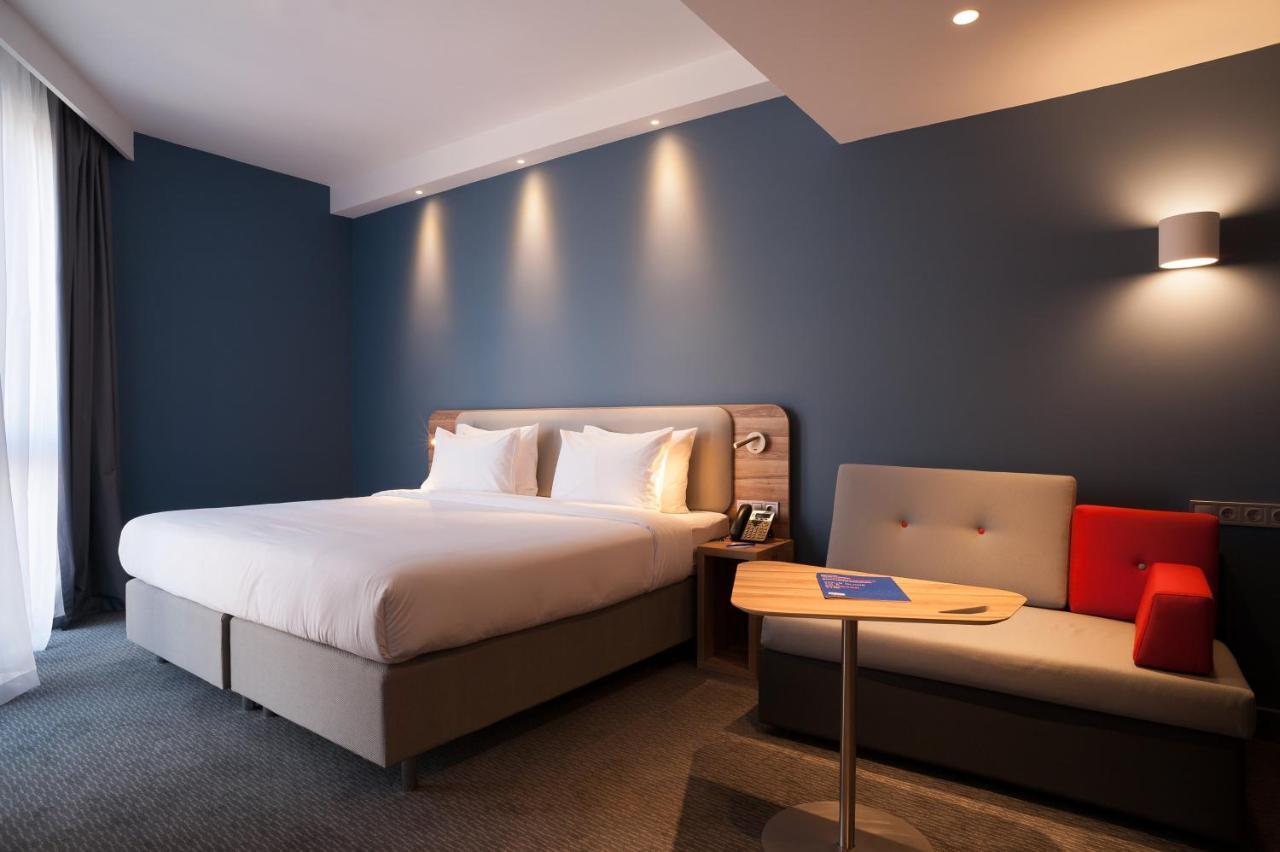 Holiday Inn Express Tbilisi Avlabari By Ihg Екстер'єр фото