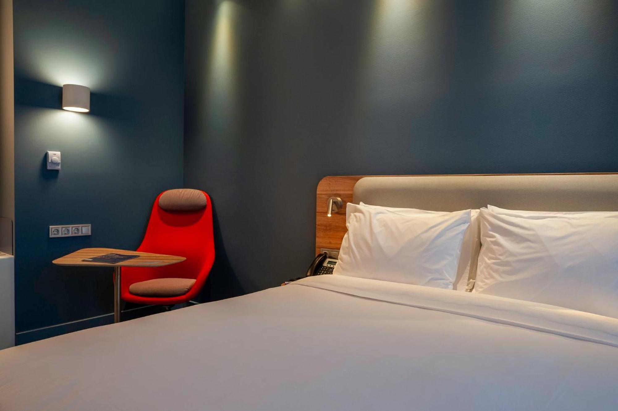Holiday Inn Express Tbilisi Avlabari By Ihg Екстер'єр фото